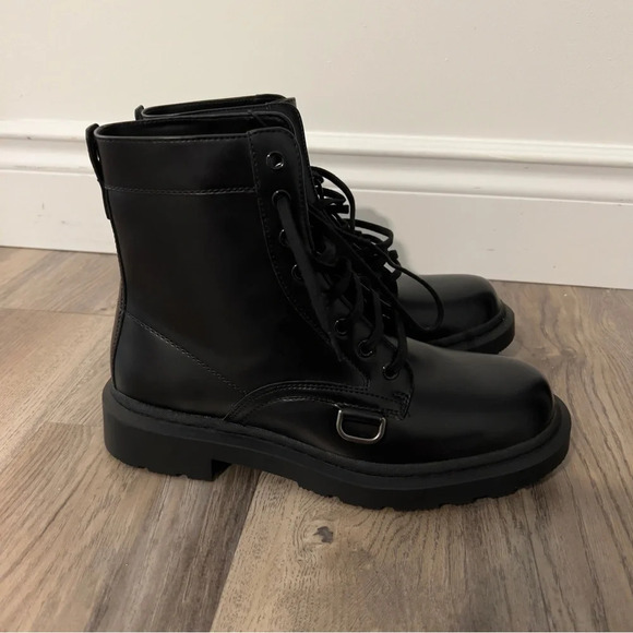 Zara Laced Boots Black for Men (New with tag)size 39 - Picture 6 of 11